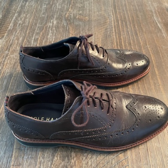 Grand OS Cole Haan size 10. - Picture 3 of 5